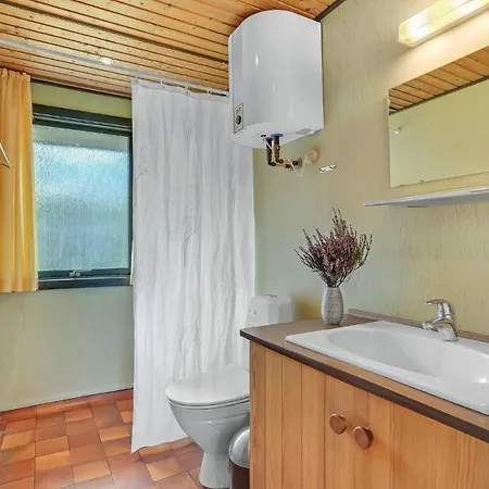 Beautiful In With Kitchen Blavand